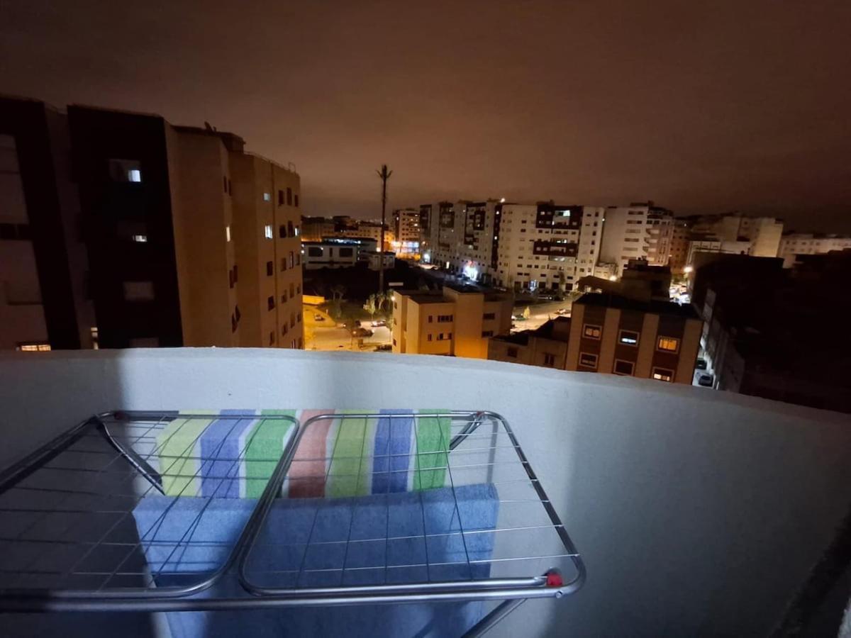 Well Equipped Balcony Wifi *